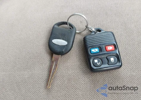 2001 Ford Taurus Ses from USA, damaged, VIN 1FAFP55U21A183207